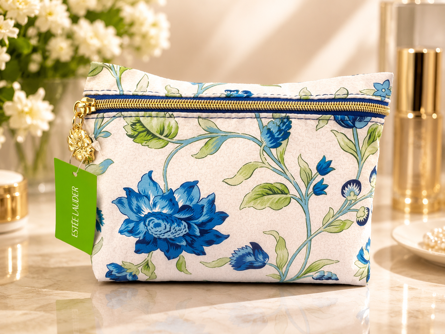 Estee Lauder - Travel Size Beauty Blue Bag for Makeup (Small)